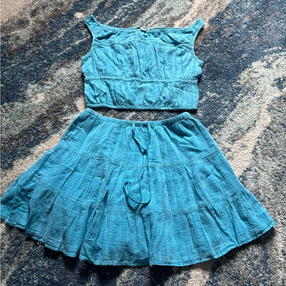 American Eagle Outfitters Matching Top & Skirt